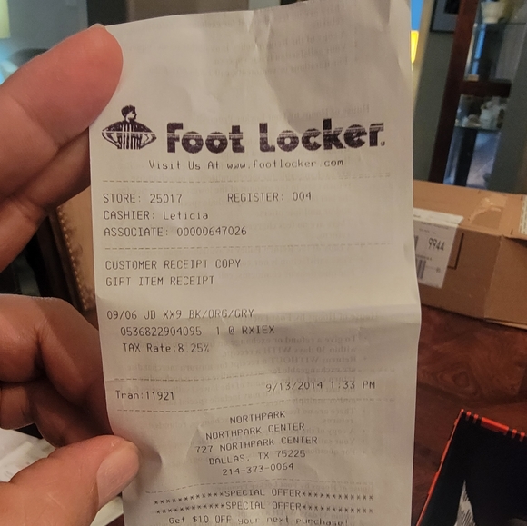 DS Jordan 29 Black "Team Orange" Size 9.5 Men's - Picture 6 of 7